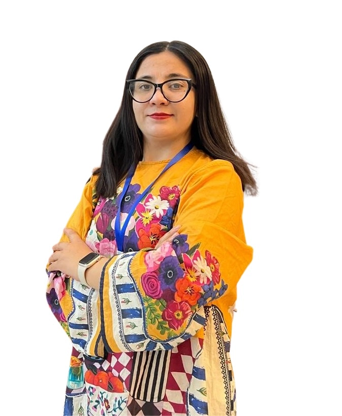 Shahnaz Izzat_freelance